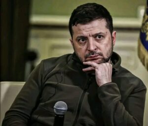 ”Intwaro mwampaye ntizatsinda u Burusiya” Perezida Zelenskyy wa Ukraine aratakira Ubwongereza na America
