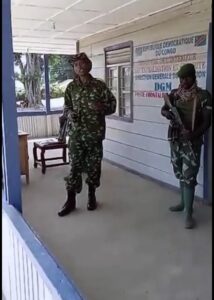 (Video) : M23 ku mupaka wa Bunagana umuvugizi wayo Majoro Willy Ngoma ati Ntiduteze kurekura Bunagana, FARDC ntiyakandagiza n’ikirenge hano
