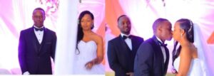 Ubukwe bwa kecapu bwatashywe n’ibyamamare bizwi muri filime. Reba ibyaranze ibi birori.