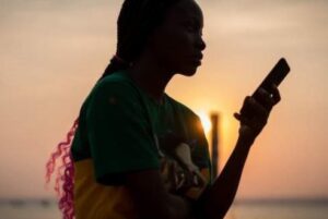 Igihugu kimwe cya Afurika cyashyizeho itegeko ribuza abakobwa bacyo kongera gusohoka mu gihugu