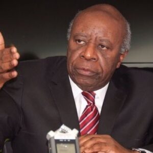 Dore impamvu itumye Cyera kabaye Faustin Twagiramungu ngo asanze kurwanya u Rwanda ari uguta umwanya