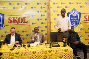 Rayon sports igiye guca agahigo ko kwambara imyenda ihenze muri shampiyona y’icyiciro cya mbere mu  mu Rwanda.