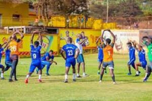 Rayon Sports yahuruje amahanga mu myitozo yakoreye mu nzove!Imyitozo yaranzwe n’uruvunganzoka rw’abafana.