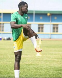 Bitunguranye KNC yongeye kuzamura intugu imbere ya  rayon sports ayitwara rutahizamu ukomeye.[INKURU]