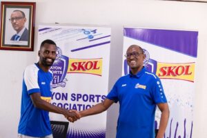 Rayon sports igaruriye abakunzi bayo icyizere nyuma yo gusinyisha rutahizamu mpuzamahanga.