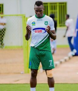 Rayon sports amakuru meza,ibya Arnold Okwi kuza muri rayon sports bisobanuwe neza n’umutoza Haringingo Francis Mbaya Christian.