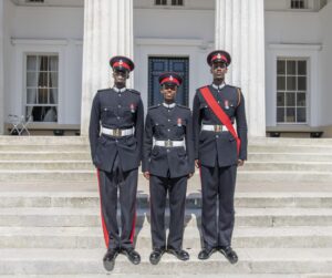 Ukwibyara gutera ababyeyi ineza, Umuhungu wa Perezida Kagame Ian Kagame yahawe ipeti ryo ku rwego rwa officer mu gisirikare