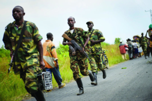 Imirwano ikaze irimo imbunda ziremereye yongeye kubura muri Rutshuru hagati y’Ingabo za Leta ya Congo FARDC na M23
