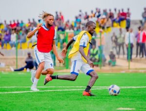 Mu mafoto Willy onana yongeye kwigaragaza mu myitozo rayon sports yakoze yitegura umukino wa gishuti ifitanye na Musanze FC kuri uyu wa Gatanu.