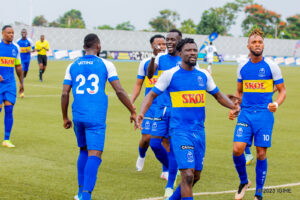Hamenyekanye umurengera w’amafaranga abafana ba Rayon Sports bahaye Heritier Luvumbu nyuma yo kubafasha kwihaniza mucyeba APR FC