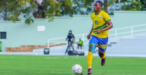Bidasubirwaho impaka ziracitse; Umunyamategeko wa mbere wa CAF yamaze amatsiko FERWAFA niba izatsinda cyangwa izatsindwa nyuma yo kuregwa na Benin ko Amavubi yakinishije Muhire Kevin wujuje amakarita abiri y’umuhondo