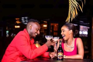 Waretse gukomeretsa umukunzi wawe umubwira aya magambo koko , urashaka ko yiyambura ubuzima