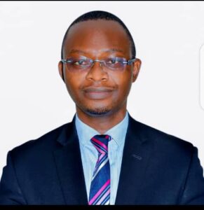 Ruhango: Mayor yahumurije Abanyoye amata muri Restaurant bose bagashirira mu bitaro