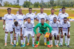 Byaherukaga kera ko Rayon Sports ikura umukinnyi ukomeye muri APR FC, mu mpeshyi y’uyu mwaka abakinnyi babiri ba APR FC bashobora kuzerekeza muri Rayon yabifuje kuva kera