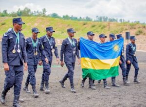 Polisi y’u Rwanda yanikiriye iya Kenya yegukana irushanwa ryo kurasa muri Afurika y’iburasirazuba