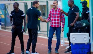 Umutoza Ben Moussa yatakambiye ubuyobozi bwa APR FC abasaba ko bazamugurira abakinnyi babiri ba Rayon Sports, Iradukunda Pascal ntabwo arimo
