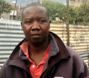 Batunguwe cyane nyuma yo kubona umugabo muri Karitsiye nyuma y’amezi abiri ashyinguwe