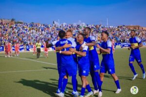 Rayon Sports yinyaye mwisunzu! abakunzi bayo bati” Natwe igikombe turacyagifite mu biganza”