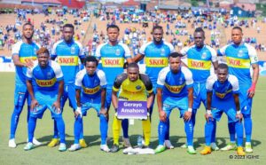 Umukinnyi w’igihangange uhetse Rayon Sports yamaze gukurira inzira ku murima Perezida Uwayezu Jean Fidele amubwira ko azerekeza mu Ikipe ya mbere ihemba neza mu Rwanda