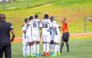 Gutsinda ntabwo abyitayeho! Umutoza Ben Moussa yavugishije benshi nyuma yo gushima abakinnyi 2 gusa ba APR FC yemeza ko ari bo bamuhesheje kubona intsinzi urugamba rwari rugeze mu mahina