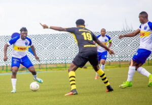 Umukinnyi wa Mukura Victory Sports yaciye igikuba mu bakinnyi ba Rayon Sports nyuma yo gutangaza ikintu cyatumye hibazwa niba imikomerere ya Gikundiro idashidikanwaho