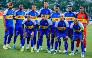 Haringingo Francis wiyemeje guca agasuzuguro ka Sunrise FC yakoze agashya mu bakinnyi 11 azabanza mu kibuga abaha intego iteye ubwoba ku bafana ba Sunrise FC bamaze iminsi bigamba gutsinda Kiyovu Sports