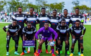 Umukinnyi w’ikipe ya APR FC ashobora guhabwa ibihano bikomeye nyuma yo gukubita umutwe umusifuzi kubera kutishimira ibyo yari asifuye