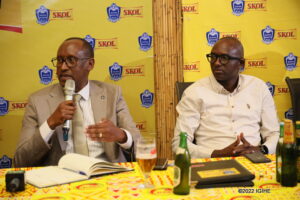 Umutoza Haringingo Francis yateze umutego ukomeye ushibukana ubuyobozi bwa Rayon Sports bwari bwafashe umwanzuro wo kumwirukana nyuma yo kwandagazwa na Gorilla