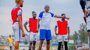Haringingo Francis Christian yatangaje benshi nyuma yo kuvuga ibintu 3 bikomeje gufasha Rayon Sports kugenda ibona intsinzi byoroshye kandi ikipe ishonje cyane