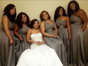 Ntibisanzwe! Benshi babuze ayo bacira nayo bamira, umugabo yahengereye umugeni we arangaye none yateye inda abakobwa bose bari bamwambariye mu bukwe bwabo
