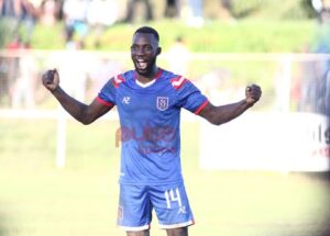 Rayon sport ikipe y’igikundiro ihanganiye n’amakipe akomeye yo muri Afurika umwataka w’umunya Uganda uca impaka