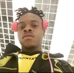 Ahumeka Izamu umwataka ufite izina rikanganye ari mu marembo yinjira muri Rayon Sport