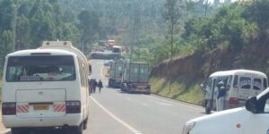 Mu Karere ka Nyamasheke , Umugore wari ugiye gushaka icyo yirira yashizemo umwuka mu buryo butunguranye biturutse kw’ igare hamwe n’ ikamyo