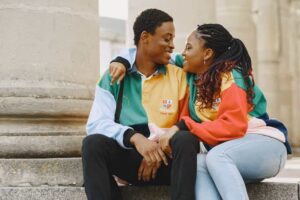 Dore impamvu abagabo bakunze kurya akantu mu gitondo, urasanga bafite byinshi barusha abatarashaka.