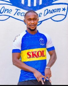 Yinjiye muri Rayon sports afatwa nk’umucunguzi none asohowe nyuma y’iminsi 17, Rayon Sports yarekuye umunye Congo yaherukaga kugura
