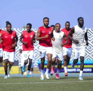 APR FC igiye kwesurana na Mukura Victory Sports, abakinnyi 11 bagiye kubanza mu kibuga Ku mpande zombi