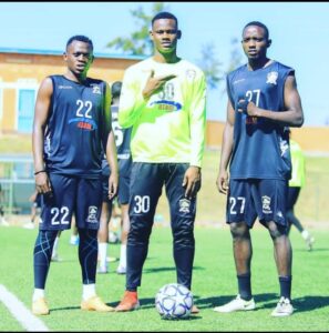 Umukinnyi w’umunyarwanda w’ikipe ya APR FC arikubarizwa mu Misiri aho yenda gusinyira ikipe yaho bidatinze