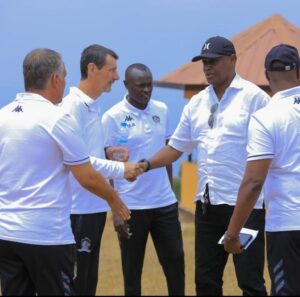 Ishyamba si ryeru, nyuma y’igihe gito ageze mu Rwanda umutoza wa APR FC ashobora kwirukanwa