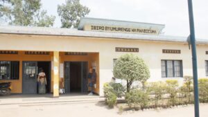Mu Karere ka Nyanza yagiye guhiga inyamaswa ,nayo iramuhiga bamusanga mu cyuzi yashizemo umwuka