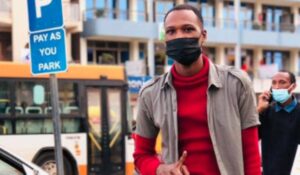 Bwababaje benshi Ubuhamya bwatanzwe n’umwe mu bo muryango w’umuntu wishwe na Kazungu ukurikiranyweho ibyaha byo kwica abantu akabashyingura mu nzu .