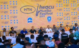 Irushanwa rya Iwacu Muzika Festival ryagarutse abahanzi bakizamuka n’abakunzi b’umuziki bashyirwa igorora