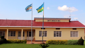 Inkuru y’ inshamugongo mu Karere ka Huye inzu yafashwe n’ inkongi y’ umuriro harimo abana umwe muri bo ahita ubura ubuzima ubwo nyina yari yagiye kubashakira icyo barya