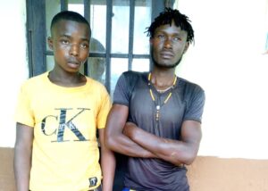 Abasore b’ i Rusizi bafashwe barimo gukorera amanyaga abaturage , bifashishije ikoranabuhanga