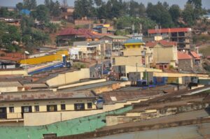 Benshi mu rujijo! Haribazwa icyaba cyatumye umukobwa w’ i Rusizi  asangwa yimanitse mu mugozi yakarenze