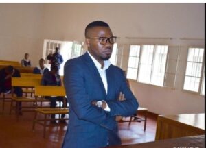 Abanyapolitiki bari inshuti za Bamporiki atarafungwa ntabwo baramusura muri gereza