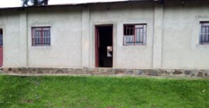 Nyanza: Imiryango 15 iratabaza Leta Isaba aho gutuzwa nyuma yo kwimurwa mu twabo