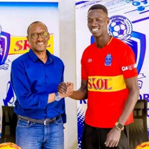 Amafoto: Rayon Sports yamaze gusinyisha umunyezamu w’Umunya-Senegal uje kuyihesha ibikombe