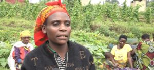 Rubavu: Nyuma y’uko basenyewe inzu babagamo ,Imiryango icumi yacumbikiwe mu nzu imwe none babura aho baganirira iby’ urugo.