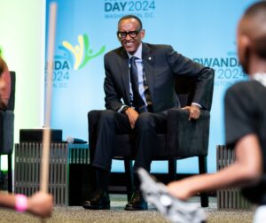 Perezida Paul Kagame yabwiye Abanyarwanda baba hanze ko ari bo bafite icyerekezo cyarwo mu biganza.