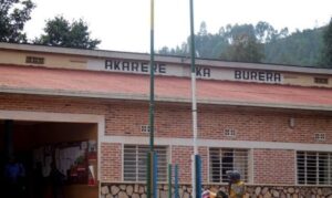 Burera: Umugabo n’ umugore we ubwo bari bavuye kwiragiza Imana, baje batongana umwe ahita yiyambura ubuzima.